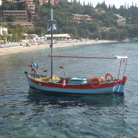 Lemonia Apartment