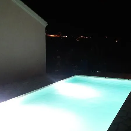 Lemonia Καλάμι